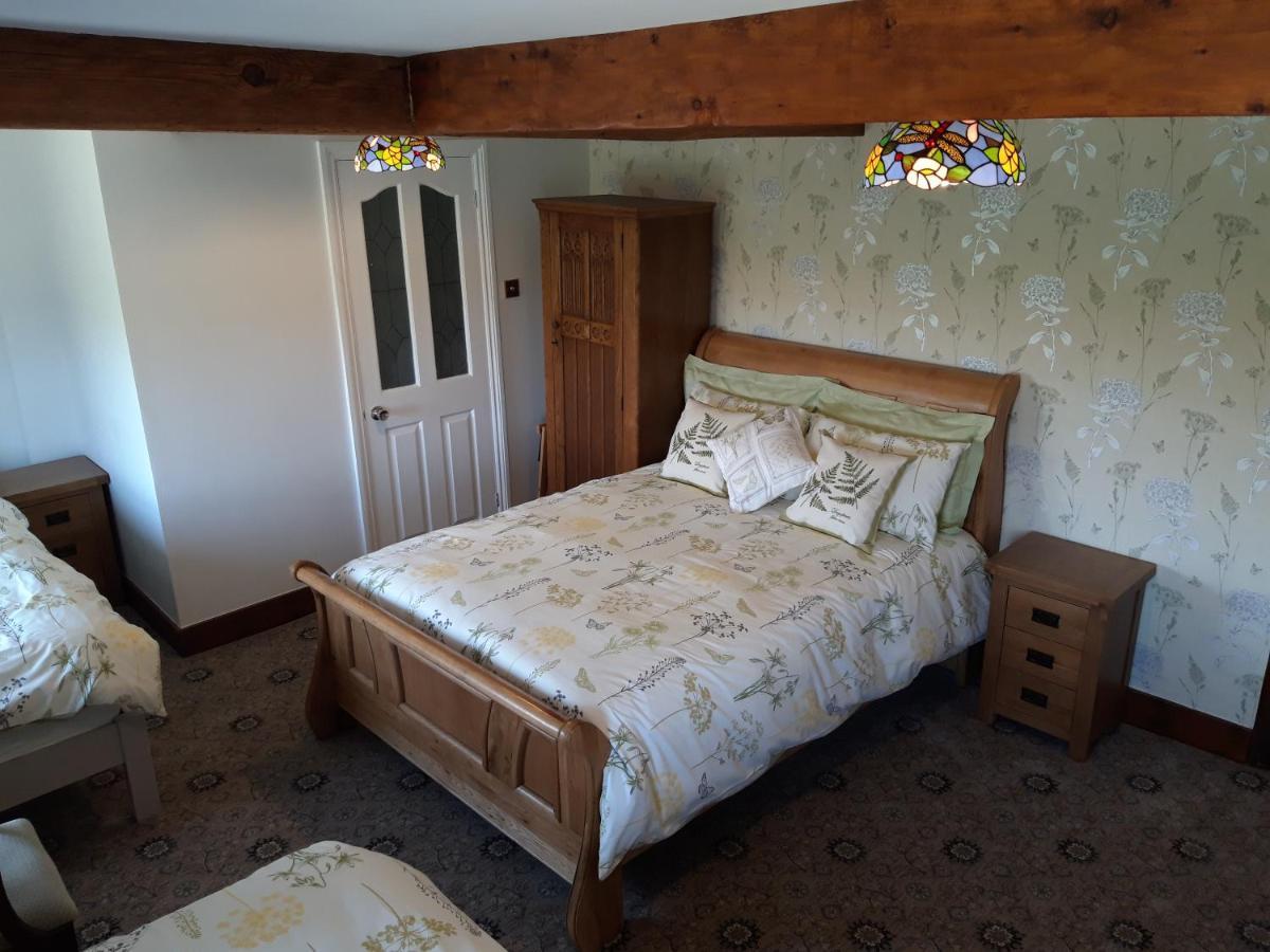 Upper Eyton Farmhouse B&B Shrewsbury Eksteriør bilde