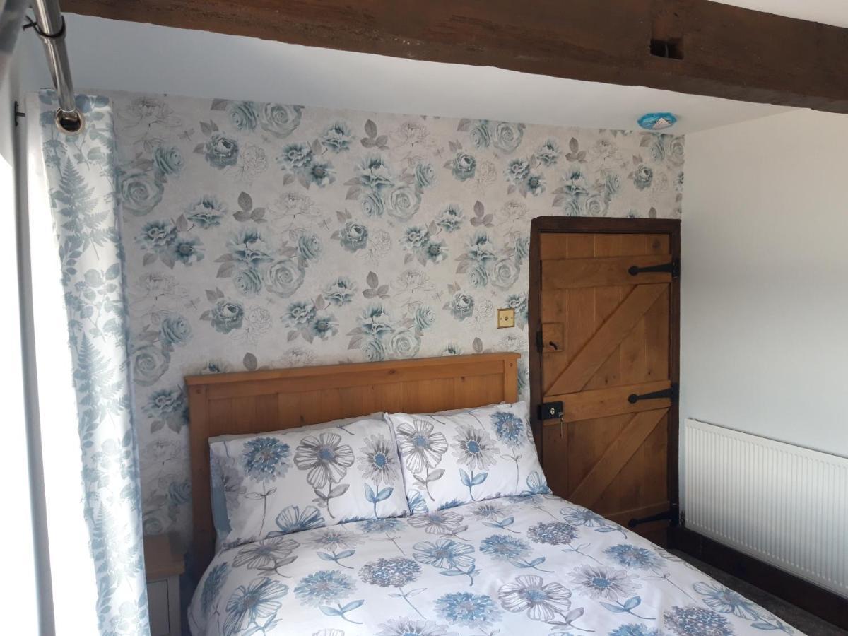 Upper Eyton Farmhouse B&B Shrewsbury Eksteriør bilde