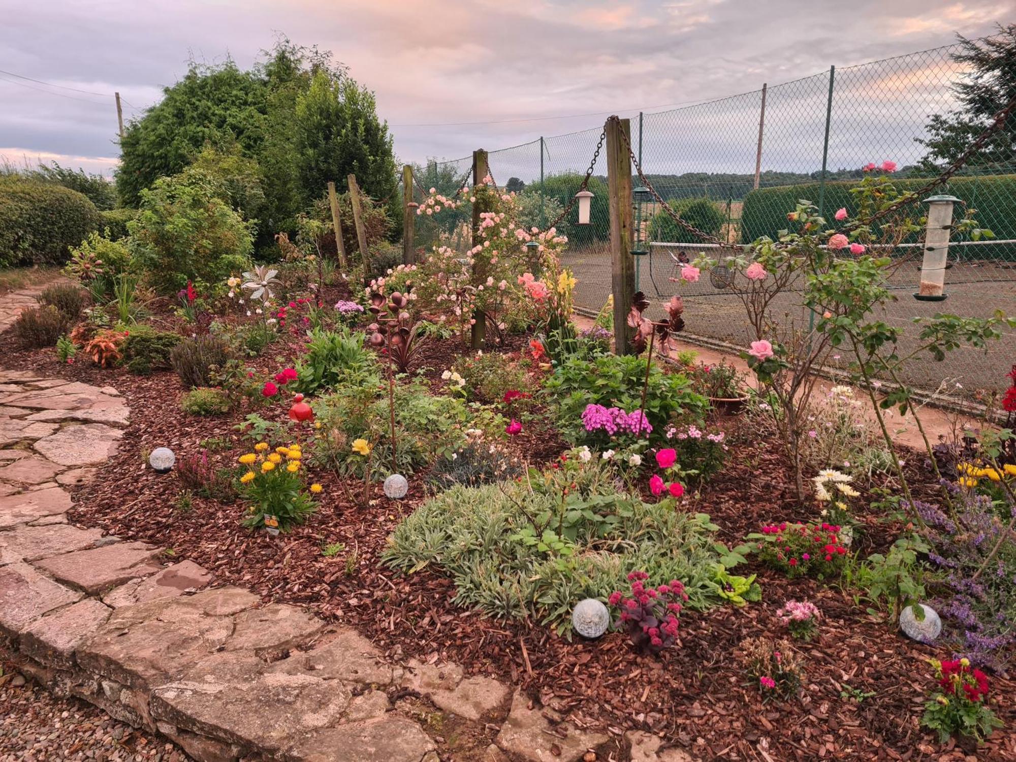 Upper Eyton Farmhouse B&B Shrewsbury Eksteriør bilde