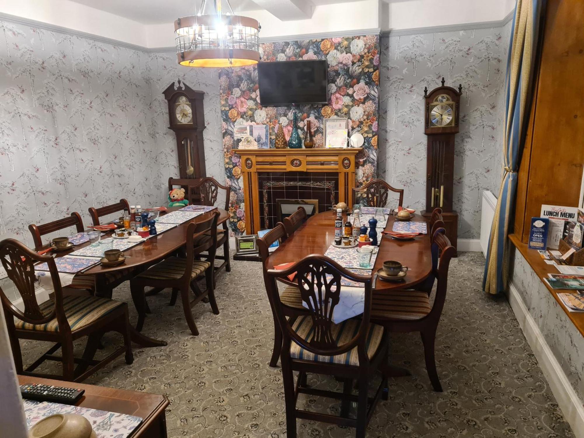 Upper Eyton Farmhouse B&B Shrewsbury Eksteriør bilde